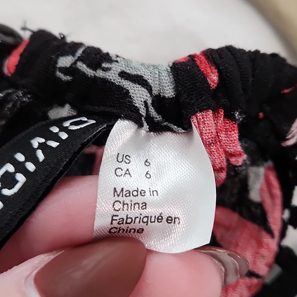 Halter top - Picture 5 of 5